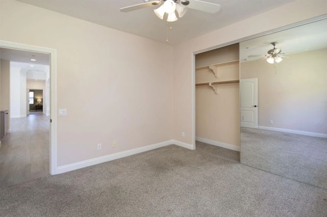 1726 York View Circle, Vista, CA 92084