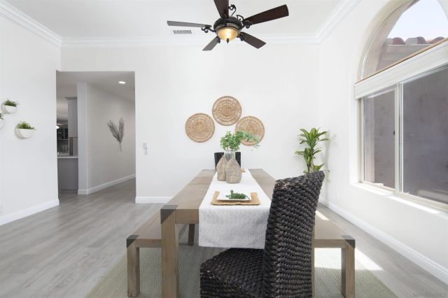 1726 York View Circle, Vista, CA 92084