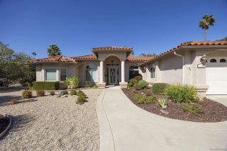 1726 York View Circle, Vista, CA 92084