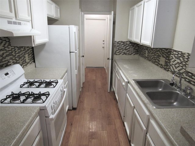 7812 W Gate BLVD, Austin, TX 78745