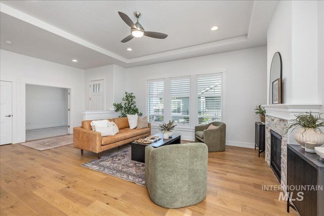 2574 E Maddy Ln, Meridian, ID 83646