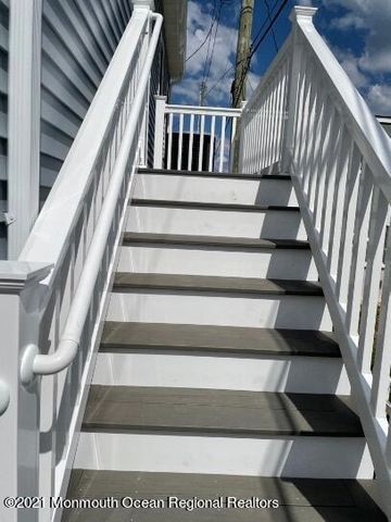 121 W Tide Way, Lavallette, NJ 08735