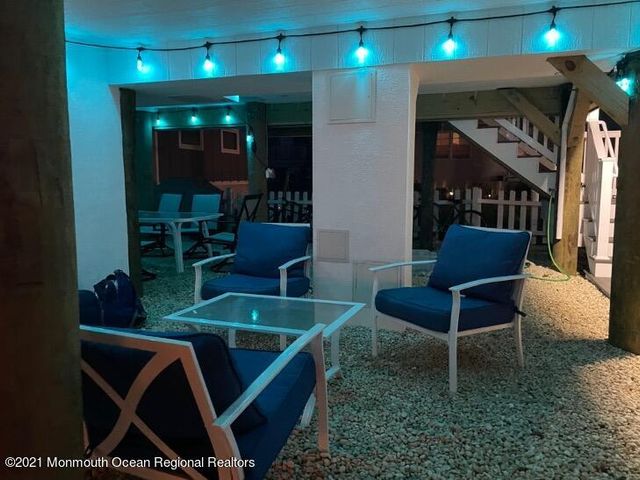 121 W Tide Way, Lavallette, NJ 08735