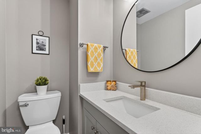 8868 WINDING HOLLOW WAY, Springfield, VA 22152