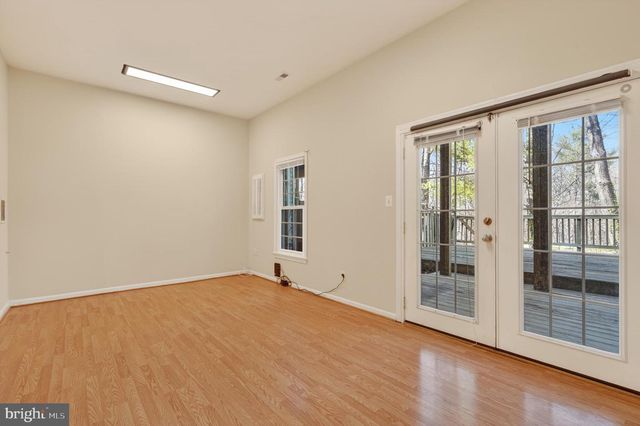 8868 WINDING HOLLOW WAY, Springfield, VA 22152