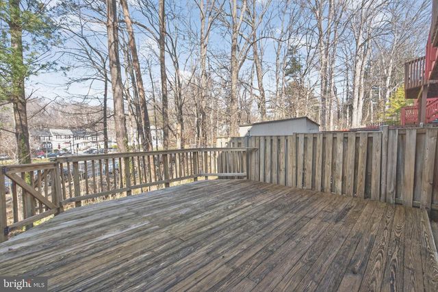 8868 WINDING HOLLOW WAY, Springfield, VA 22152