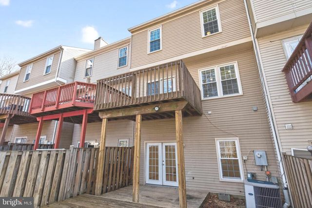 8868 WINDING HOLLOW WAY, Springfield, VA 22152