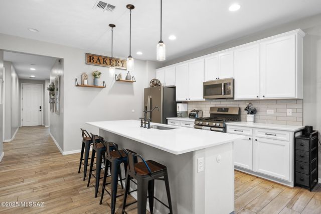 10928 W Pleasant View Drive, Marana, AZ 85653