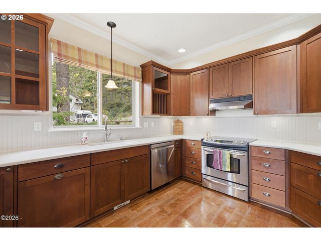 5015 GRAND Ave, Oceanside, OR 97134