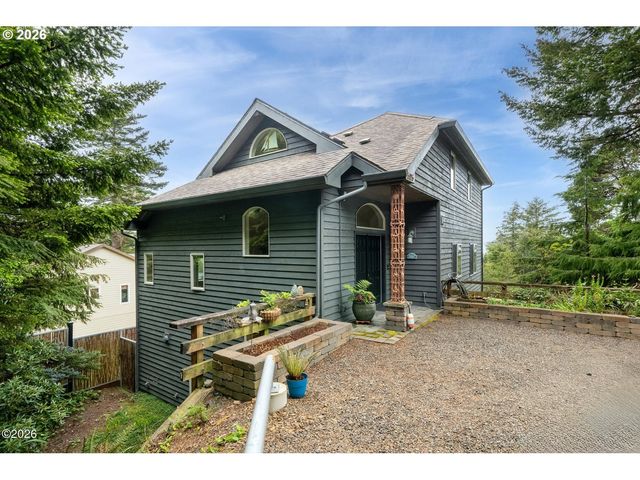 5015 GRAND Ave, Oceanside, OR 97134