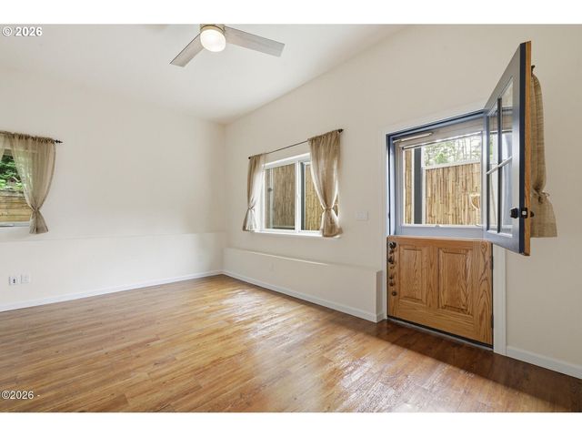 5015 GRAND Ave, Oceanside, OR 97134