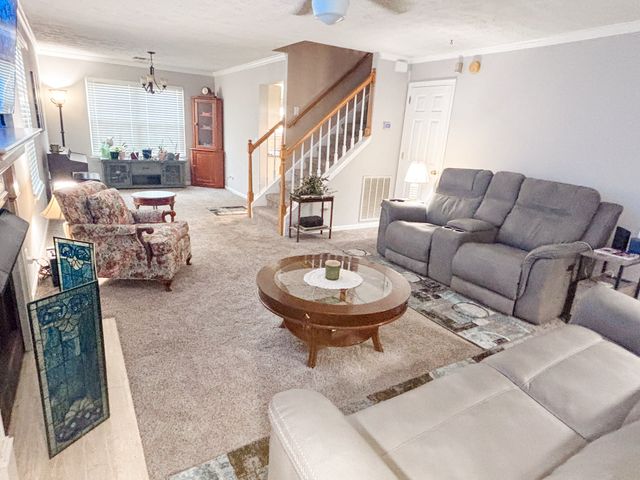 1021 Tonyawood Dr, Old Hickory, TN 37138