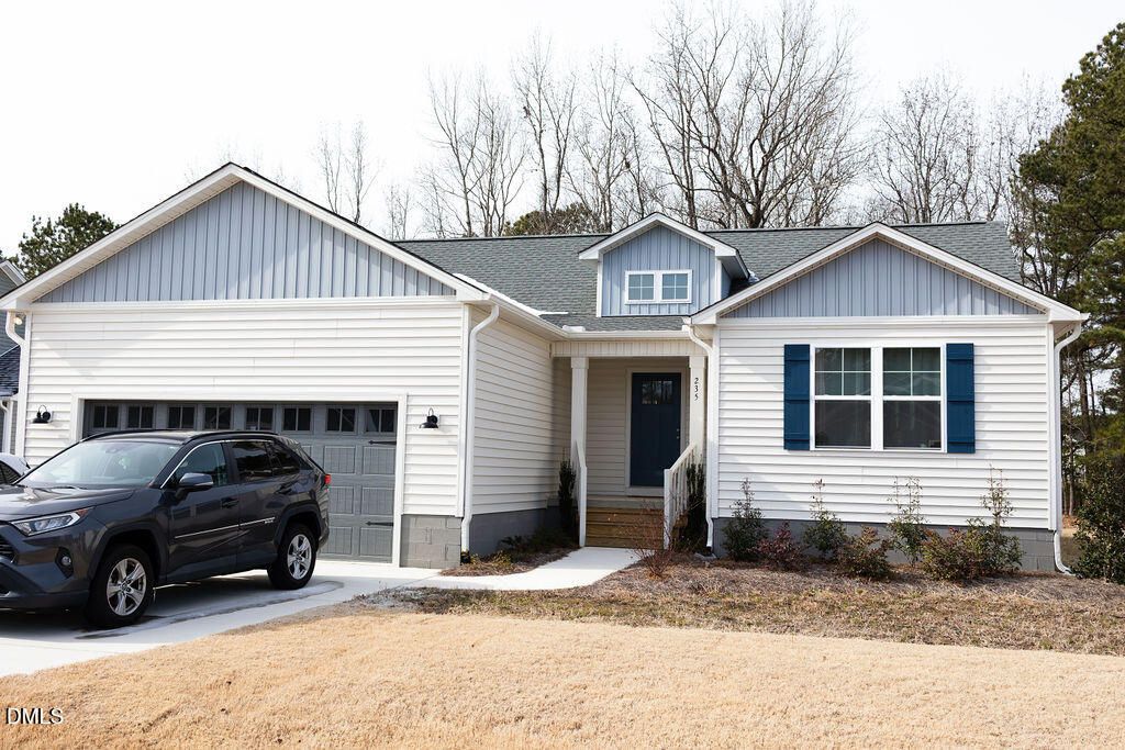 235 Eason Creek Way, Clayton, NC 27527