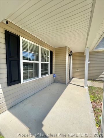 92 Hallow Oak Street, Spring Lake, NC 28390