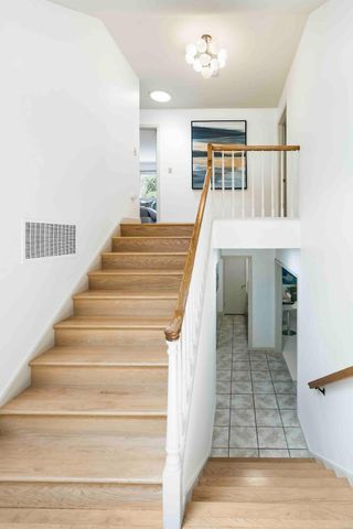545 Pine Lane, Los Altos, CA 94022