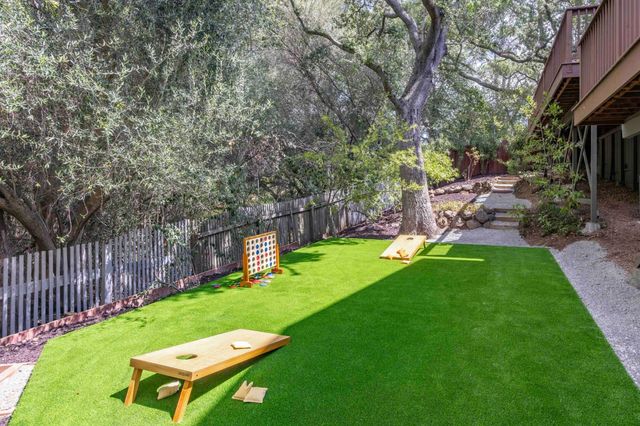 545 Pine Lane, Los Altos, CA 94022
