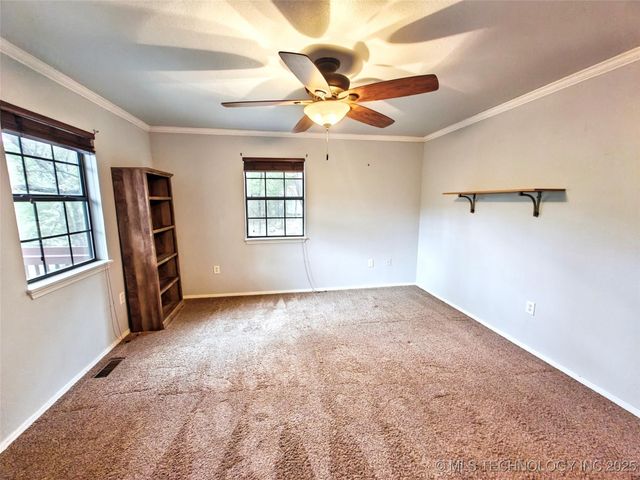 17039 W Maggie Road, Tahlequah, OK 74464