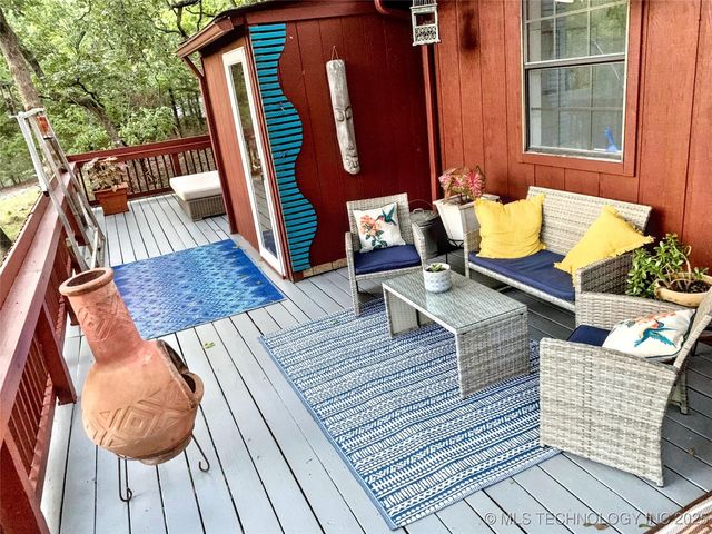 17039 W Maggie Road, Tahlequah, OK 74464