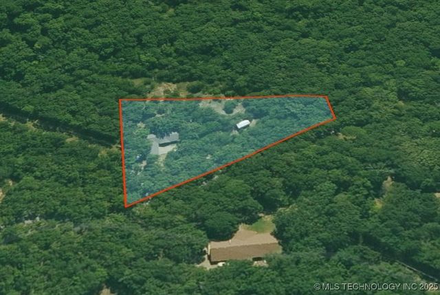 17039 W Maggie Road, Tahlequah, OK 74464