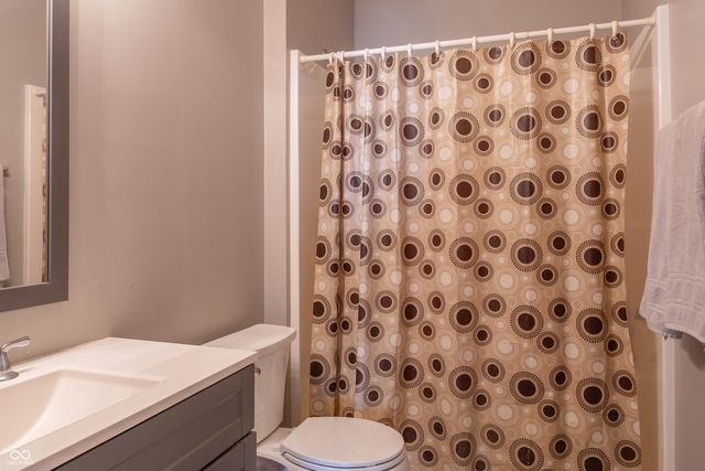 14461 Brook Meadow Drive, Mccordsville, IN 46055