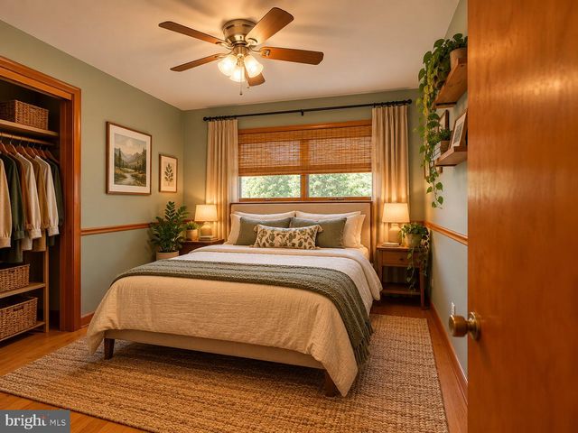 25 FLOWER HILL DR, Pennington, NJ 08534