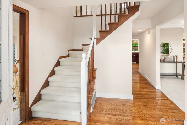 6220 146th Place SE, Bellevue, WA 98006