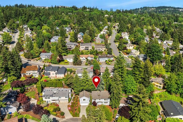 6220 146th Place SE, Bellevue, WA 98006