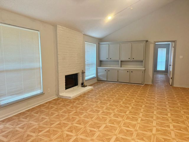 10422 Eagle Glen Drive, Houston, TX 77041