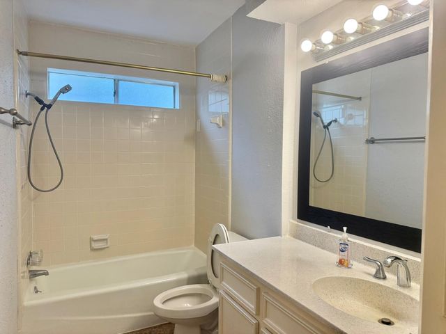 10422 Eagle Glen Drive, Houston, TX 77041