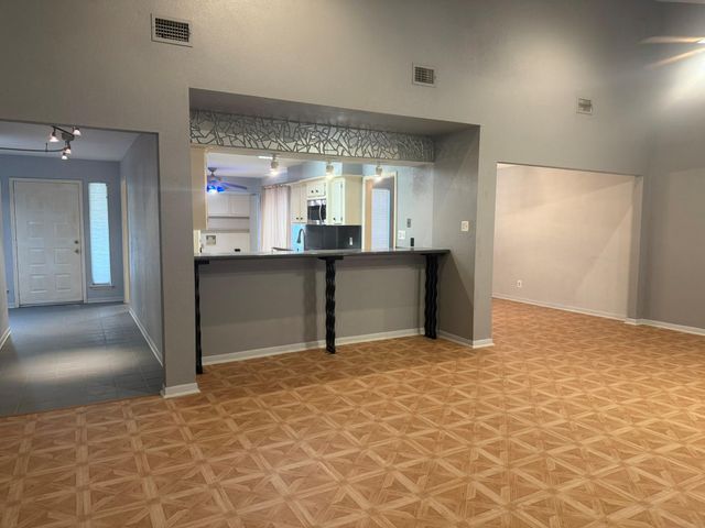 10422 Eagle Glen Drive, Houston, TX 77041