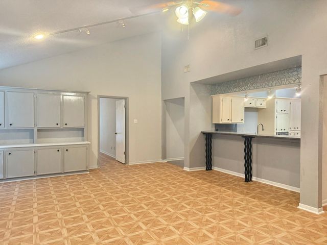 10422 Eagle Glen Drive, Houston, TX 77041
