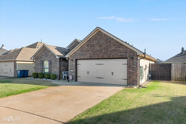 105 Grand Cane Court, Bossier City, LA 71111