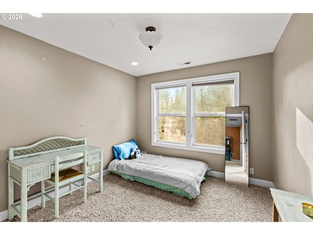 88952 CONRAD Rd, Veneta, OR 97487