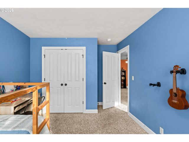 88952 CONRAD Rd, Veneta, OR 97487