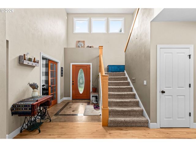 88952 CONRAD Rd, Veneta, OR 97487