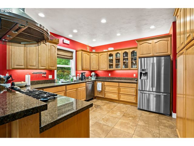 88952 CONRAD Rd, Veneta, OR 97487