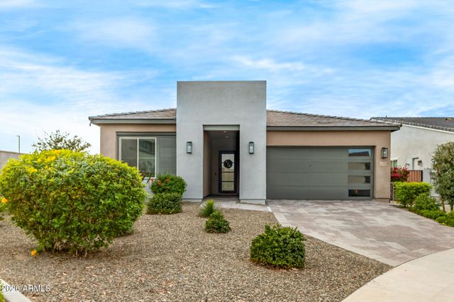 4300 S AMETHYST Drive, Chandler, AZ 85249