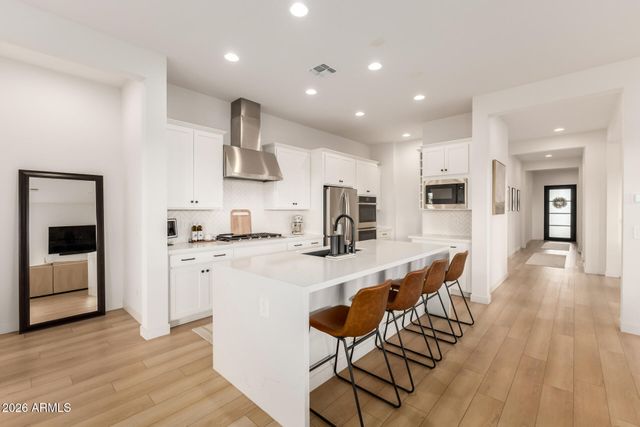 4300 S AMETHYST Drive, Chandler, AZ 85249