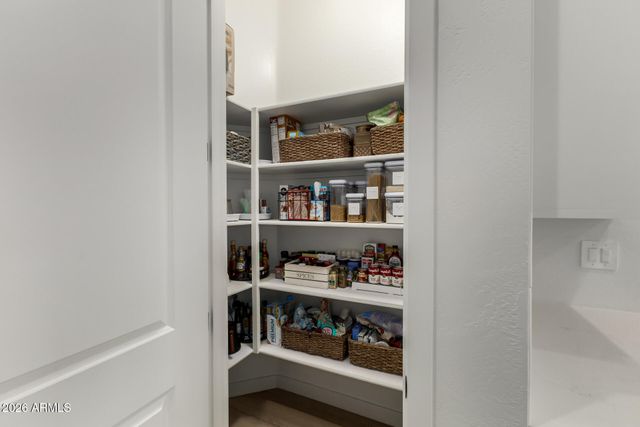 4300 S AMETHYST Drive, Chandler, AZ 85249