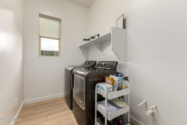 4300 S AMETHYST Drive, Chandler, AZ 85249