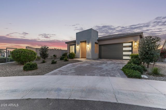 4300 S AMETHYST Drive, Chandler, AZ 85249