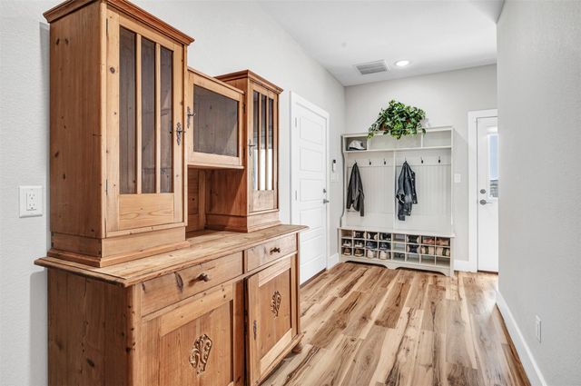 14625 Metz Road, Valley View, TX 76272