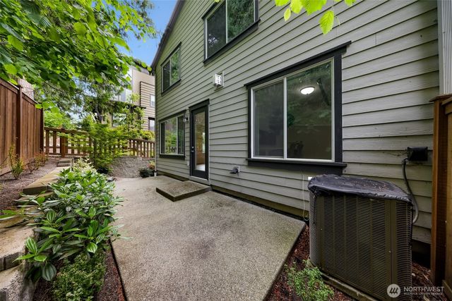 26728 NE Walden Way, Duvall, WA 98019