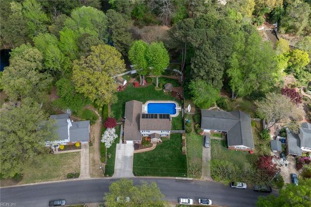 728 Queen Elizabeth DR, Virginia Beach, VA 23452