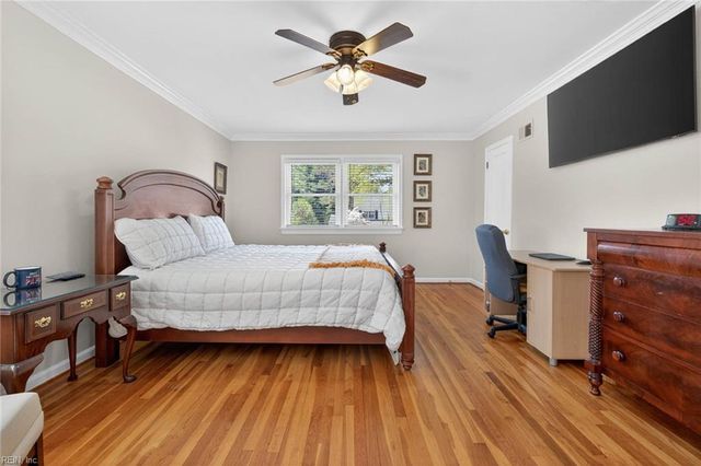 728 Queen Elizabeth DR, Virginia Beach, VA 23452