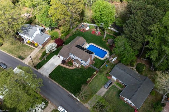 728 Queen Elizabeth DR, Virginia Beach, VA 23452