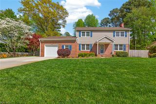 728 Queen Elizabeth DR, Virginia Beach, VA 23452