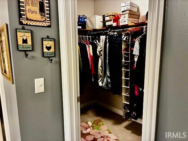 702 Bellingham Drive, Huntington, IN 46750