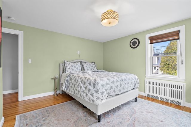 28 Dexter Rd, Lexington, MA 02420