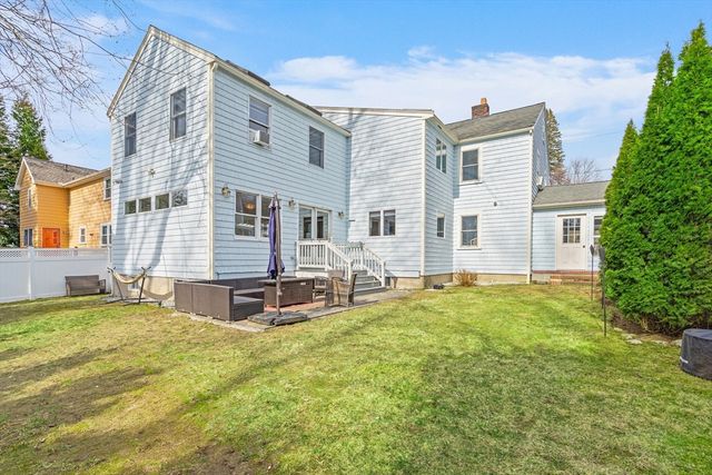 28 Dexter Rd, Lexington, MA 02420